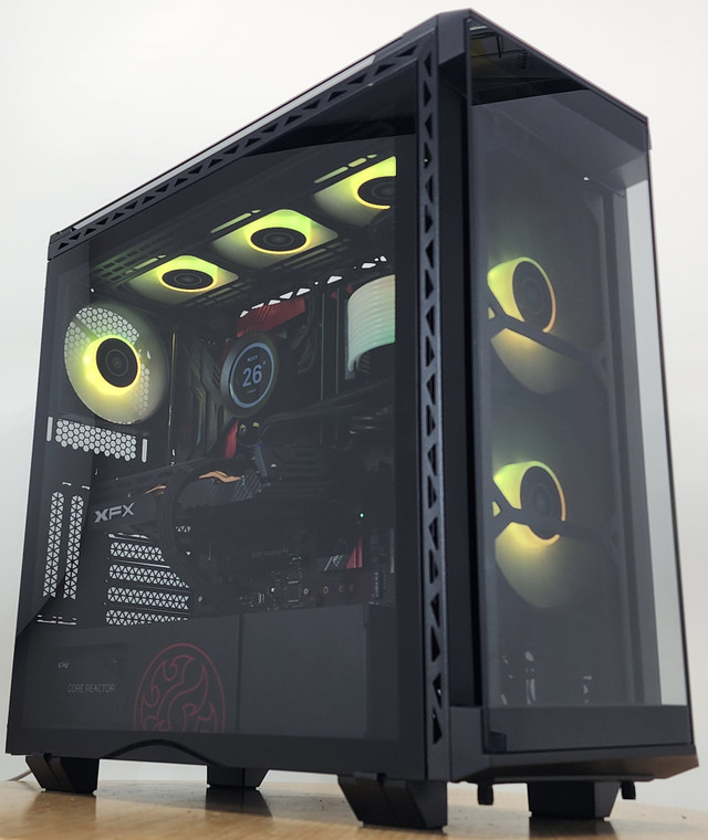 Gaming PC i7-6700K 16GB RAM 256GB SSD RX 580 8GB Windows 11 Computer