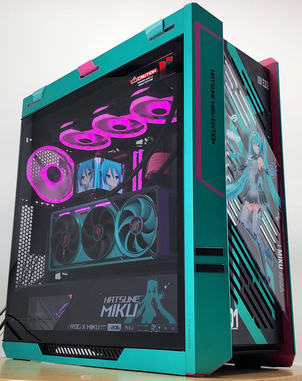Gaming PC Ryzen 7 9800X3D 32GB 2TB SSD RTX 5080 16GB W11 Hatsune Miku Computer