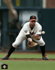 Brandon Belt of the San Francisco Giants is in Need of a Cast Cover