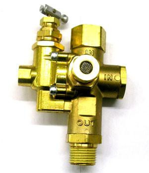 Product Chicago Pneumatic UNLOADERNG-5 145-175 W, brass pneumatic unloader valve with inlet and outlet ports and adjustment mechanism.