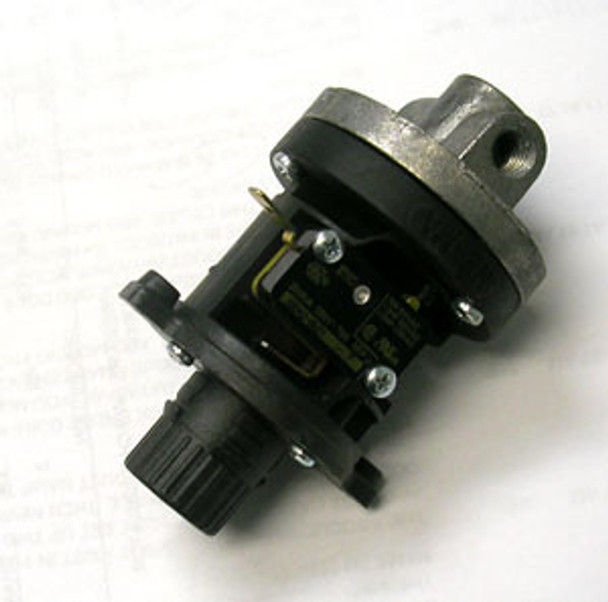 Pressure Switch/regulator #05C3E9