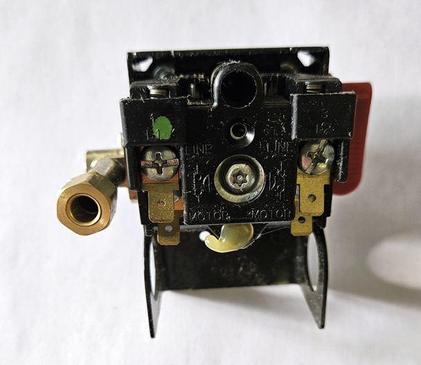 Pressure Switch #048AA0