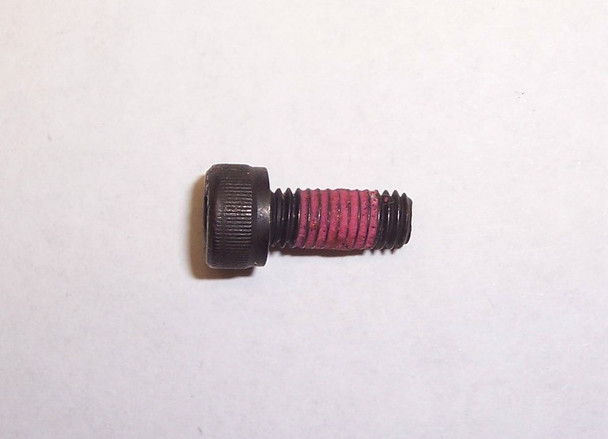 SCREW #01ACBE