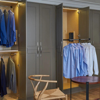 Rev-A-Shelf Pull Down Closet Rods Adjustable 21-1/2"-26"W x 33"H, 25 lb Weight Capacity - CPDR-1826 | CPDR1826