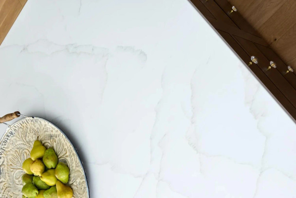 Wilsonart 9915S Carrara Royale Grp5 * Solid Surface | 9915SS