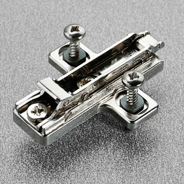 Domi 2-Way Cam Adjustable Wing Mounting Plate, Nickel-Plated, Screw-On, 0mm | BAR4R0916