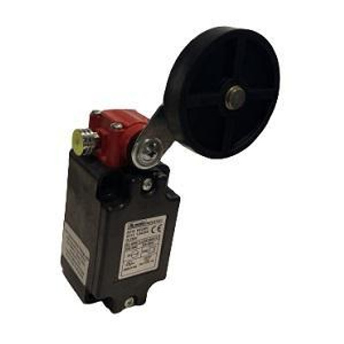 Lovato Electric TS10521A
Limit Switch - Roller Lever
Metal Roller
﻿1NO+1NC