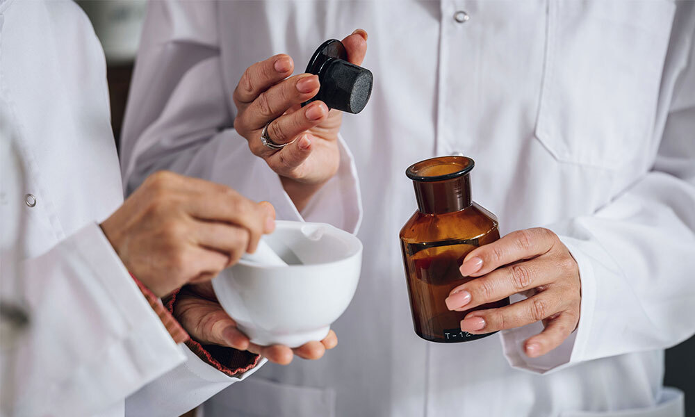 Formulación Magistral en Farmacia Serralta, en Barcelona