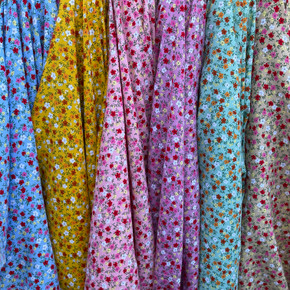 Premium Daisy Floral Rayon Cotton Poplin Print Dress Fabric