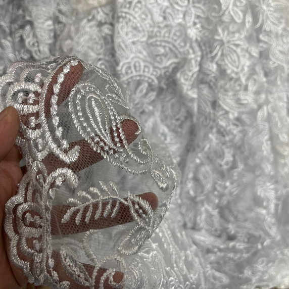 Prestige Paisley Floral Mesh Guipure Lace Swiss Bridal Wedding Dress Fabric, White