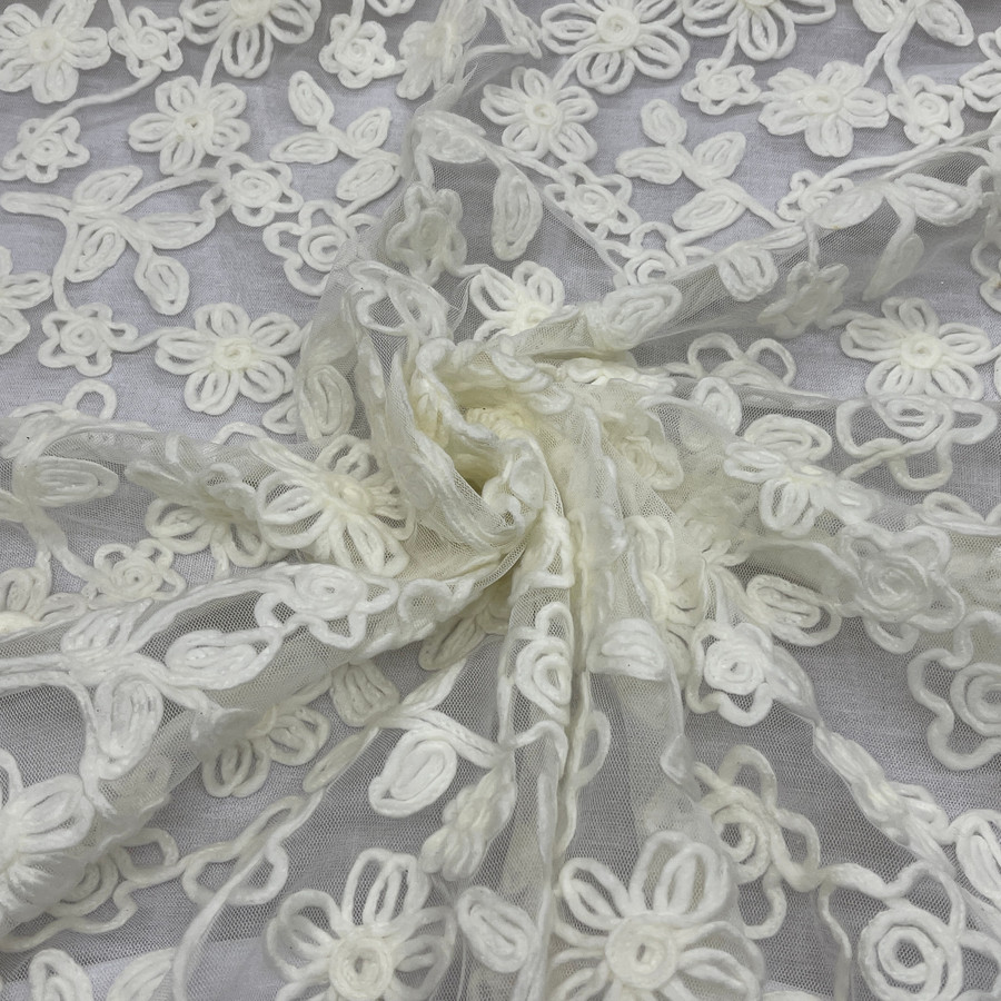 Chantilly Floral Rope Pattern Lace Net Frill Dress Fabric, Cream Chantilly Floral Rope Pattern Lace Net Frill Dress Fabric, Cream