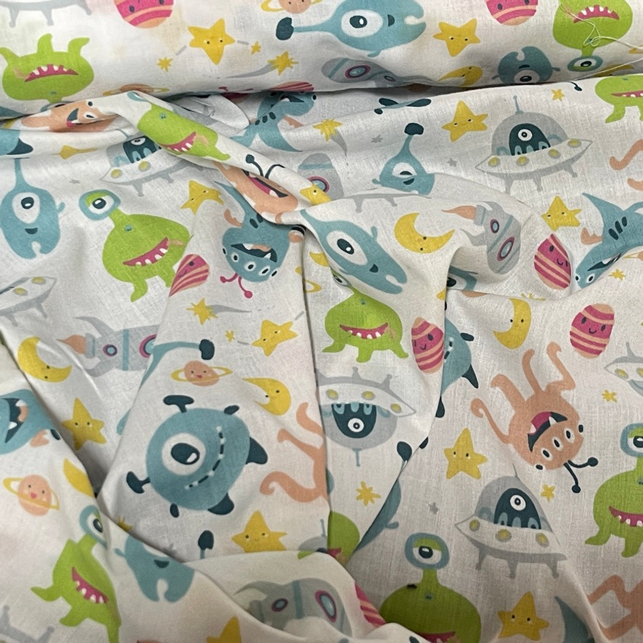 Aliens Sci-fi Polycotton Fabric, White Aliens Sci-fi Polycotton Fabric, White