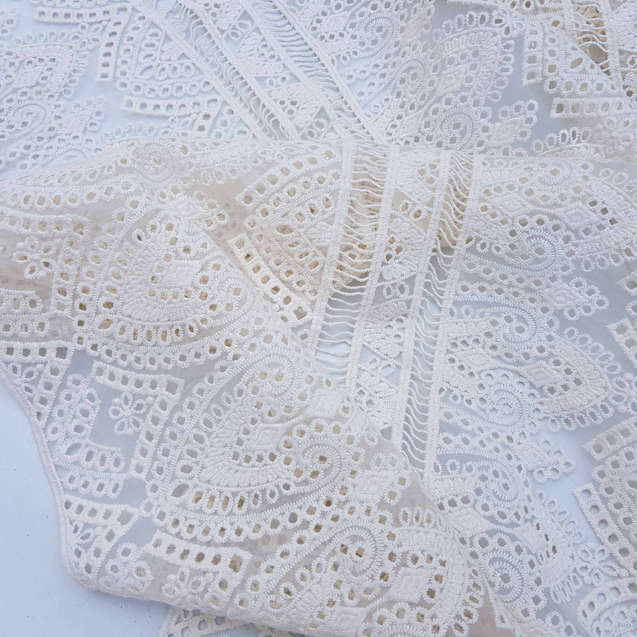 Prestige Guipure Organza Lace Scallop Swiss Dot, Cream Prestige Guipure Organza Lace Scallop Swiss Dot, Cream