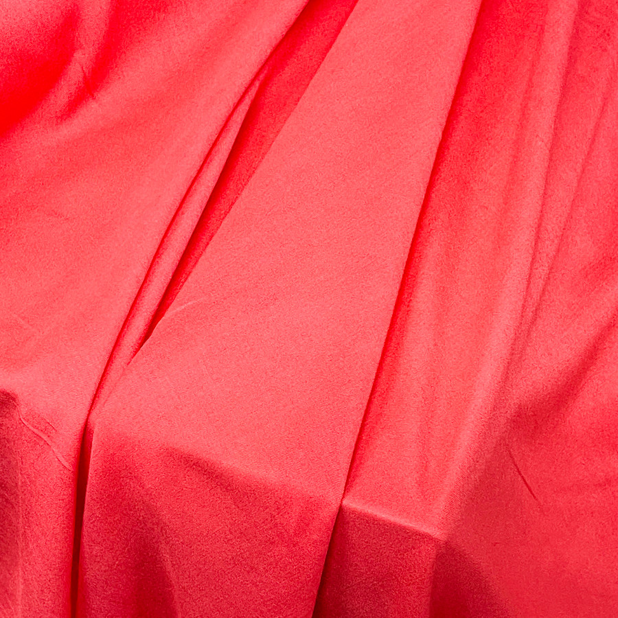 Plain 100% Viscose Dress Fabric, Coral Plain 100% Viscose Dress Fabric, Coral