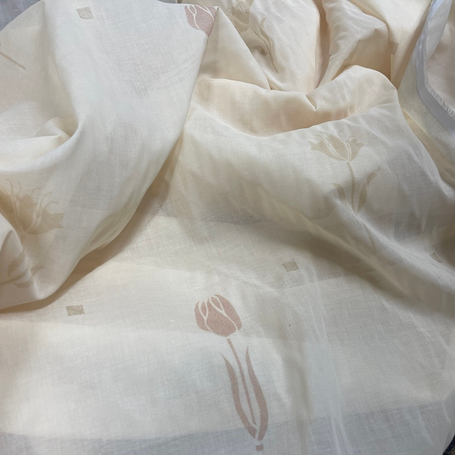Tulips Floral Print Cotton Muslin Fabric, Cream Tulips Floral Print Cotton Muslin Fabric, Cream