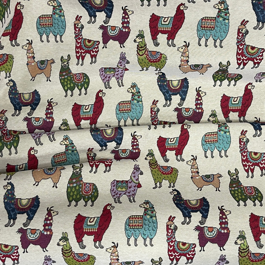 Llamas Animals Print Tapestry Upholstery Fabric Llamas Animals Print Tapestry Upholstery Fabric