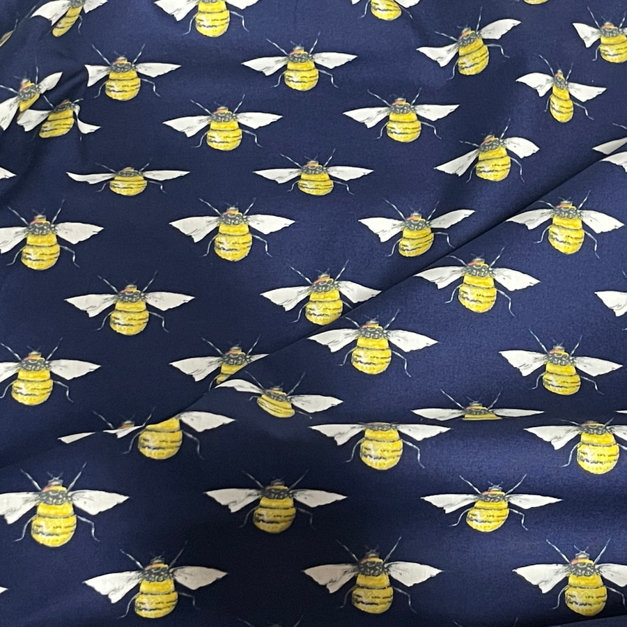 27m Bumblebee Rose & Hubble Cotton Poplin Dress Fabric, Navy 27m Bumblebee Rose & Hubble Cotton Poplin Dress Fabric, Navy