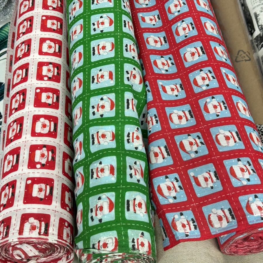 Santa Stamps XMAS Gift Christmas PolyCotton Dress Tablecloth Fabric 45” Santa Stamps XMAS Gift Christmas PolyCotton Dress Tablecloth Fabric 45”