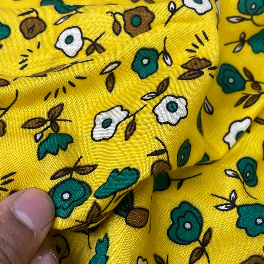 Pretty Floral Viscose Summer Dress  Fabric, Yellow Pretty Floral Viscose Summer Dress  Fabric, Yellow