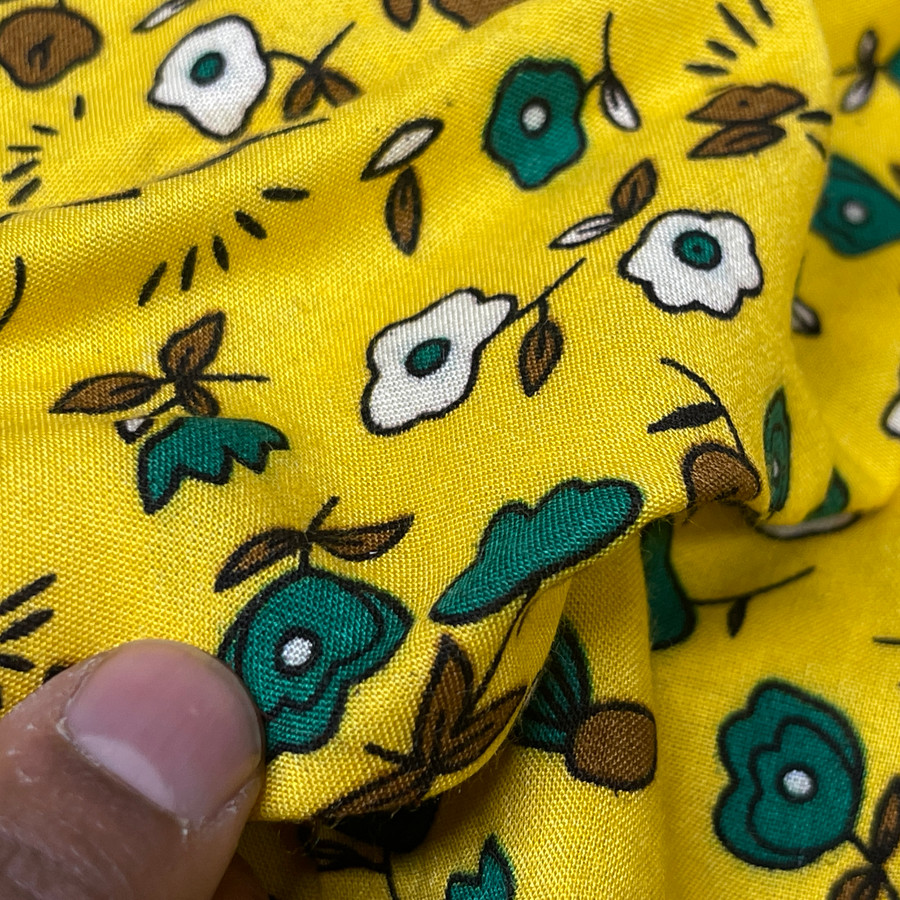 Pretty Floral Viscose Summer Dress  Fabric, Yellow Pretty Floral Viscose Summer Dress  Fabric, Yellow