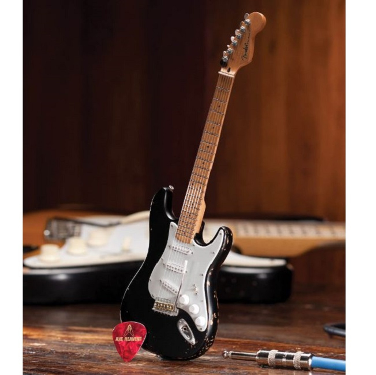 Fender Stratocaster Black Vintage Distressed