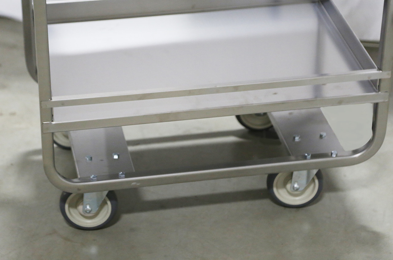 LAKESIDE GUARD RAIL CARTS - Cart, 19 3/8"W x 32 5/8"L x 34½"H, 700 lb Capacity, 3 Shelves, 5" Swivel Casters, 18" x 27" Shelf, 9" Clearance