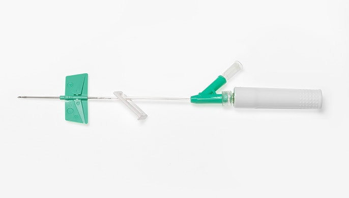 BD IV Catheter, Wings, 18G x 1", Y Adapter & Needle Shield, 25/bx, 8 bx/cs (Continental US Only) - 18G, 1"