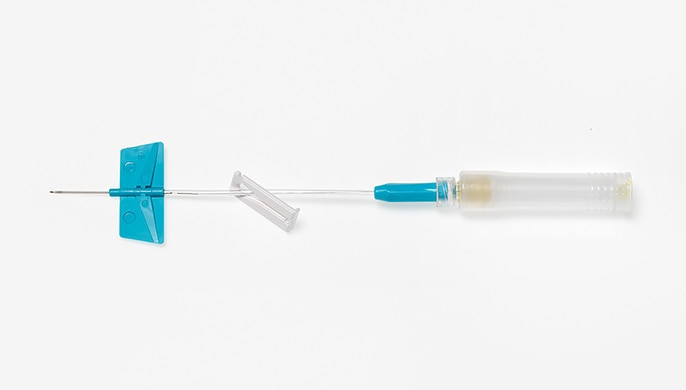 BD IV Catheter, Wings, 22G x ¾", PRN & Needle Shield, 25/bx, 8 bx/cs (Continental US Only) - 22G