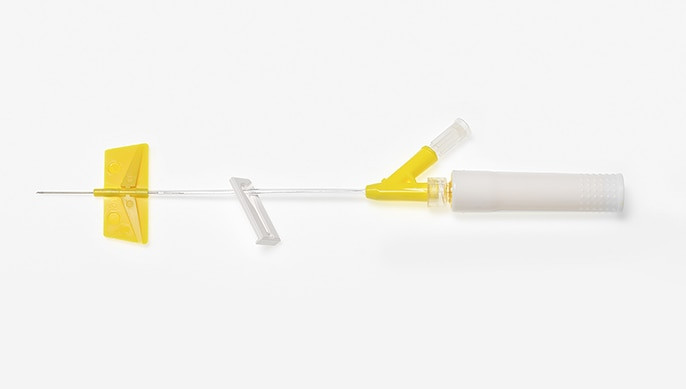 BD SAF-T-INTIMA™ IV Catheter, Wings, 24G x ¾", Y Adapter & Needle Shield, 25/bx, 8 bx/cs (Continental US Only) - 24G