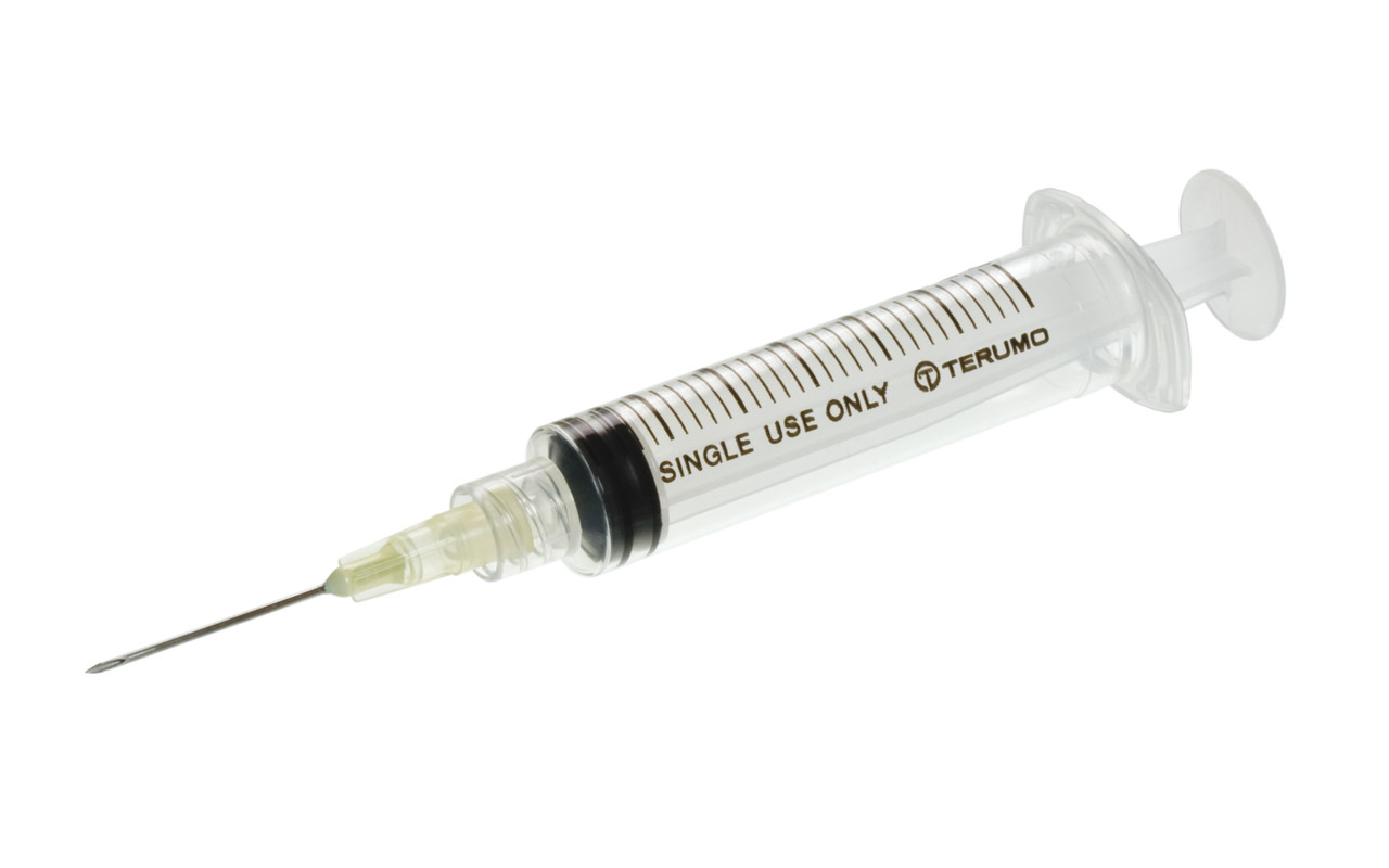TERUMO 5CC SYRINGE WITH NEEDLE Syringe & Needle, 5cc 20G x 1-1/2", 100/bx, 6 bx/cs (US Only)