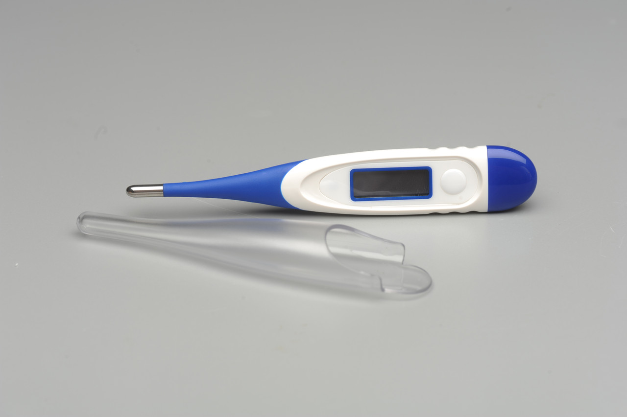 ADC ADTEMP™ III DIGITAL THERMOMETER Digital Thermometer, Flex Tip (US Only) (Minimum Order Quantity of 20) THERMOMETER DIGITAL FLEXTIP BLU WHT