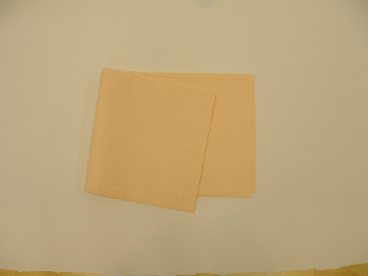 TIDI ALL TISSUE PATIENT DRAPE SHEET - Drape Sheet, 40" x 48", Peach, 2-Ply Tissue, Latex Free (LF), 100/cs