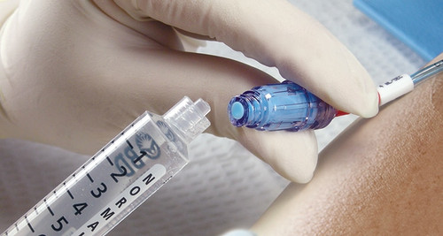 BD MaxPlus Connector, Needle-Free, Low Pressure, 10 ml/sec, 100/cs (Continental US Only)