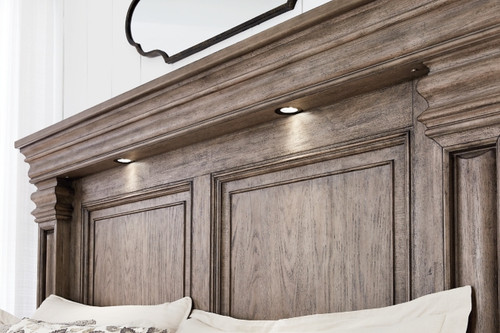 Blairhurst California King Panel Bed (B916B5)