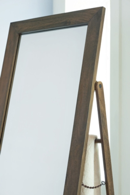 Dirkins Floor Mirror (A8010343)