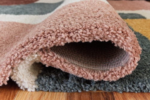 Flynnwick 5' x 7' Rug (R407182)