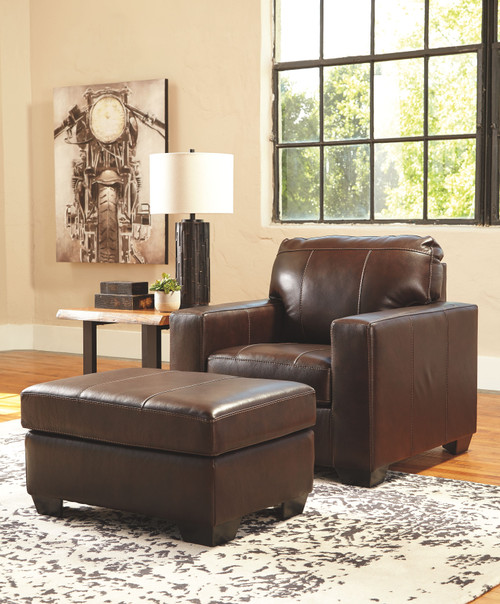 Furniture/Living Room/Sofa, Loveseat, & Chair Sets