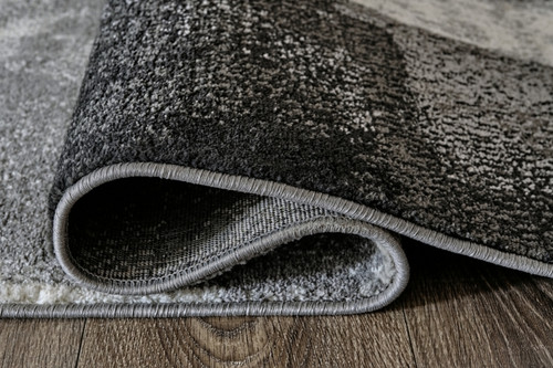 Brycebourne 5'3" x 7'7" Rug (R404982)