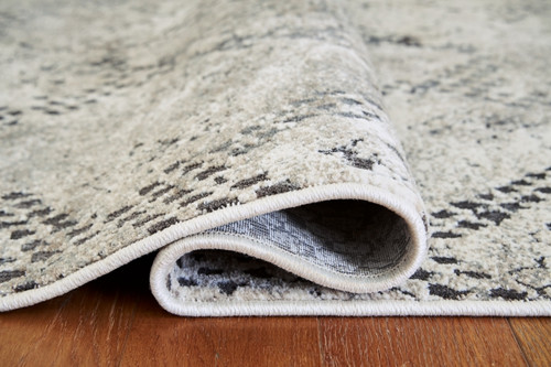 Poincilana 5' x 7' Rug (R405402)