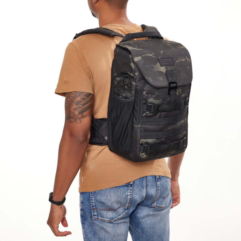 AXIS V2 18L LT Rucksack CAMO