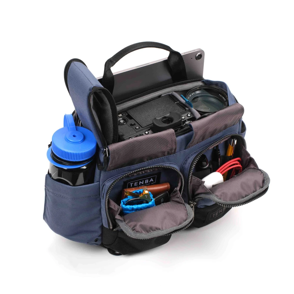 Tenba DNA v2 10 Schultertasche – Blau