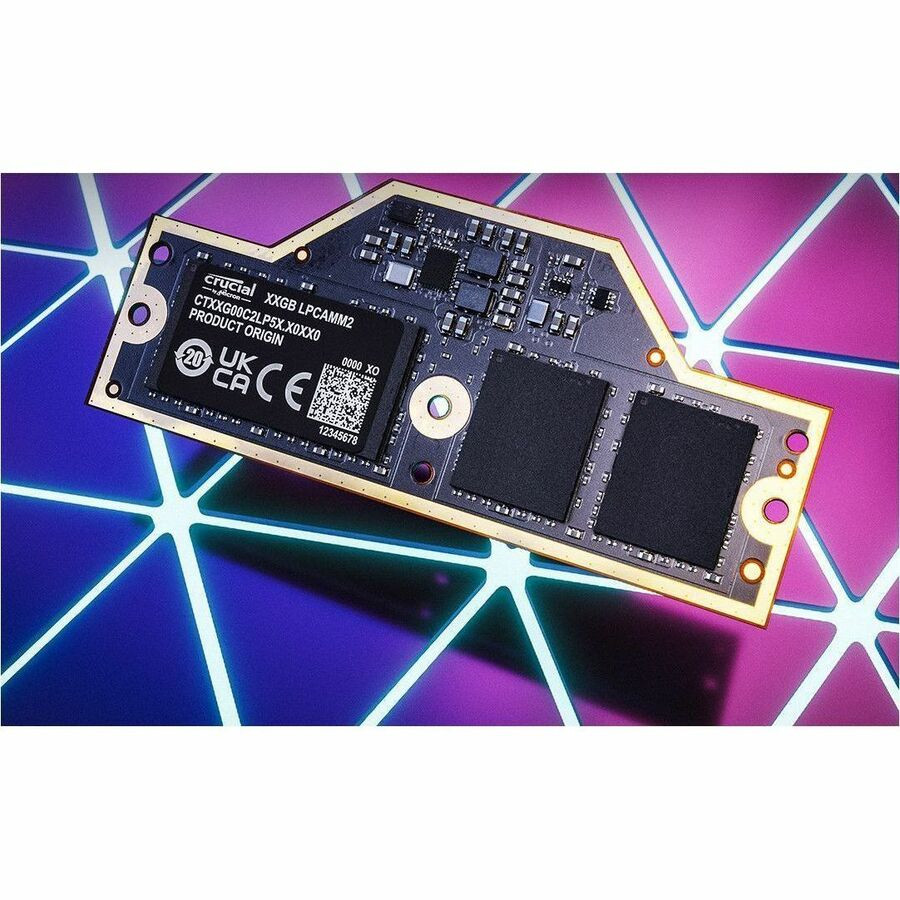 Crucial 64GB LPCAMM2 LPDDR5X- 7500 Memory Beach Audio
