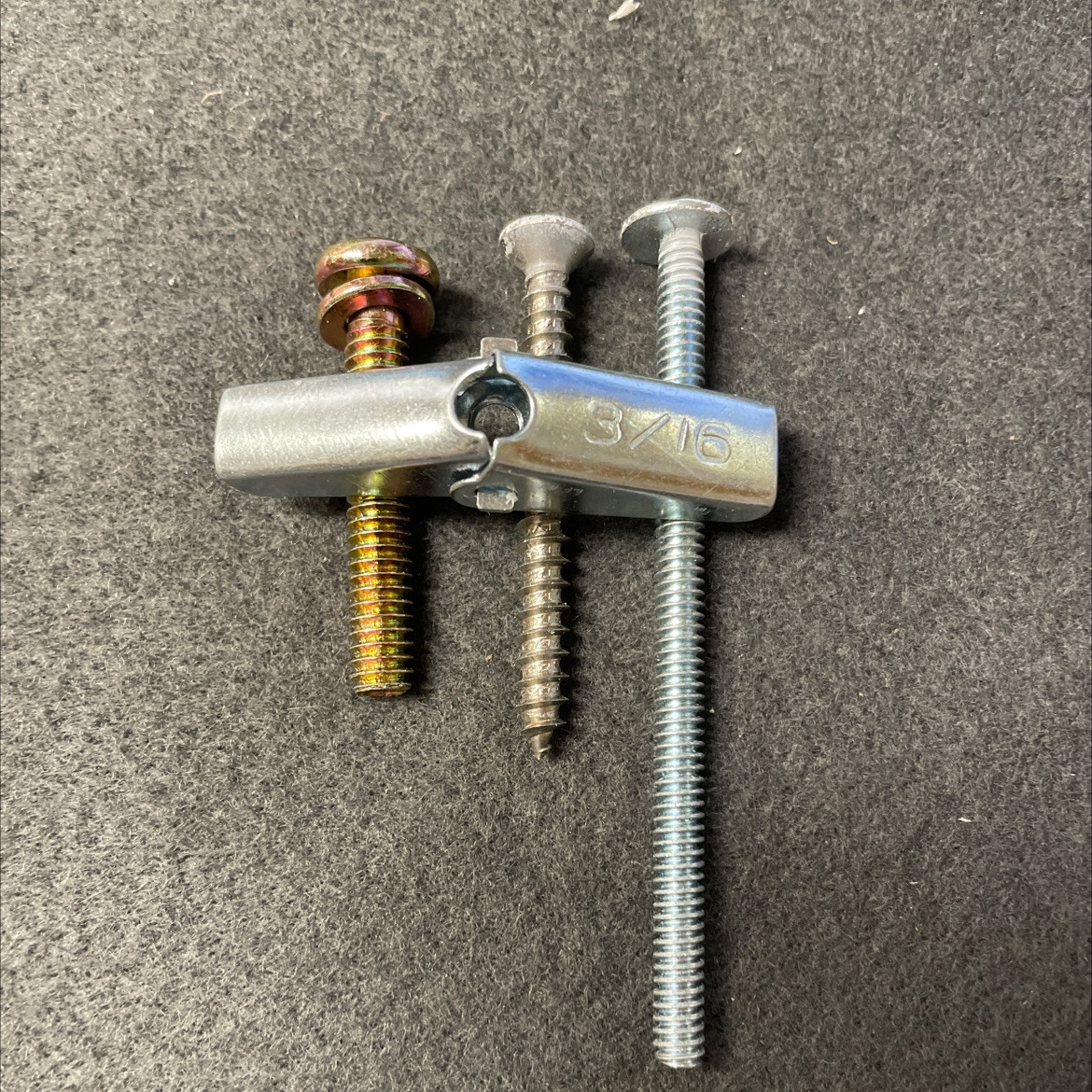 Set of Toggle Bolt & Wing Nut Kit