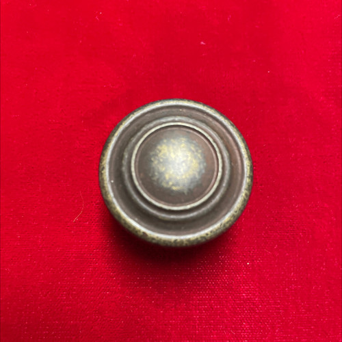 1-3/8 inch Knob
LAUREY-51878