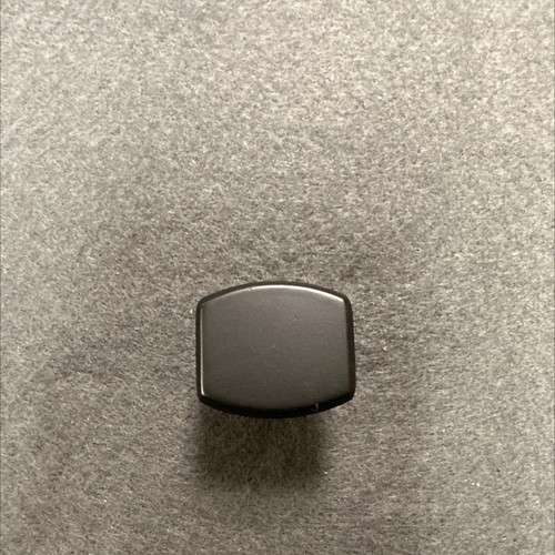 Flat Black Knob
LQ-P44643C-FB-CP
