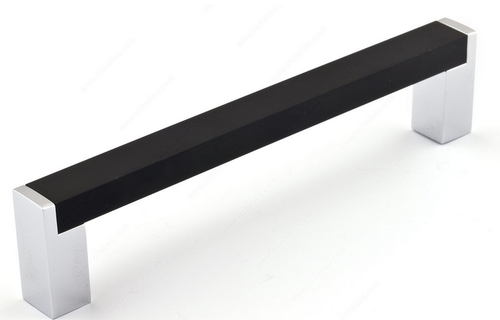 Richelieu Modern Metal and Aluminum Pull - 801 - Matte Black, Chrome - 160 mm