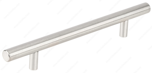 Richelieu Modern Stainless Steel Pull - 3487 - Stainless Steel - 143 mm