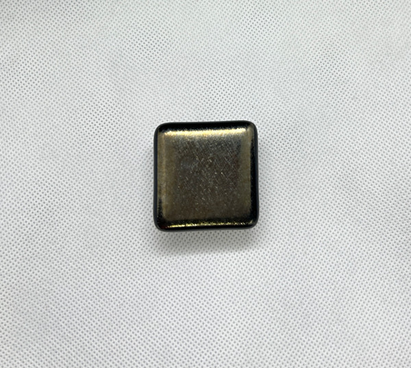 LQ-142953
knob
