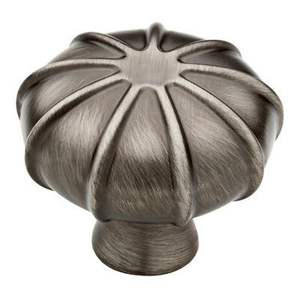 Heirloom Silver Knob
LQ-P32707W-904-CP