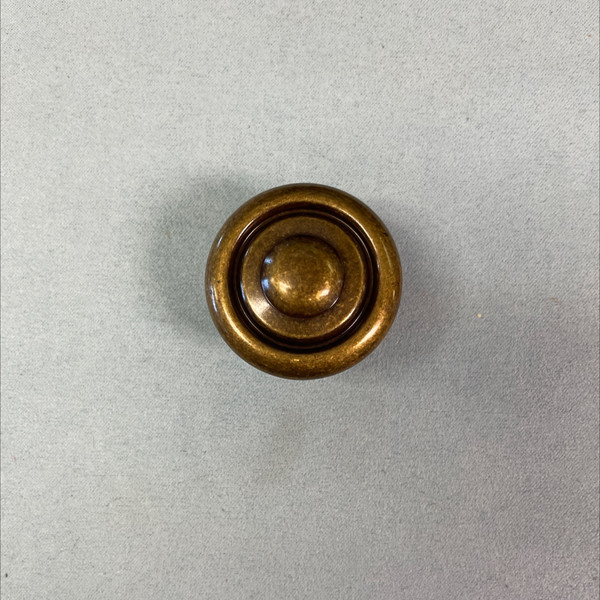 (14-Pack) 1-3/8" Concentric Knob Antique English